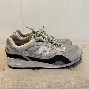 Saucony Shadow Sneakers size 13